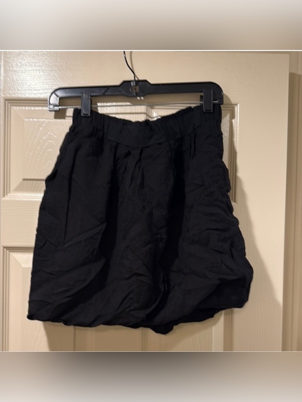 BCBGMaxAzria Women’s Black Bubble Skirt High Waist Size S